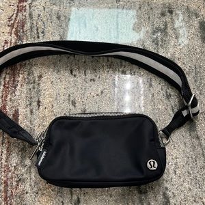 Worn lululemon belt bag!